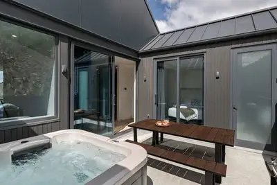 Image de Wai Maunga Villa | Hot Tub | Lake and Mountain Views