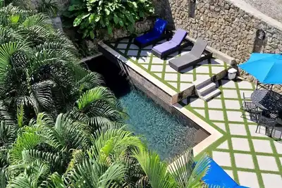 Image de Oasis Penthouse avec jardin privé et piscine partagée