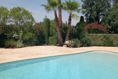 Image de Villa avec Piscine - 6 personnes - Wifi - Climatisation - voir vidéo