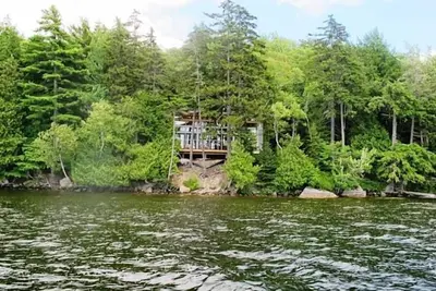 Image de Camp Shulman - elegant new cottage on Long Pond