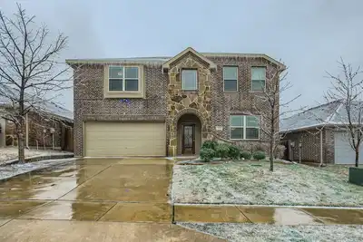 Image de Beautiful 5 bedroom with plenty of space & parking