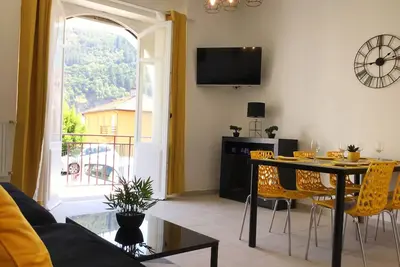 Image de Appart 80 m2 clim, parking, proche Sanctuaire