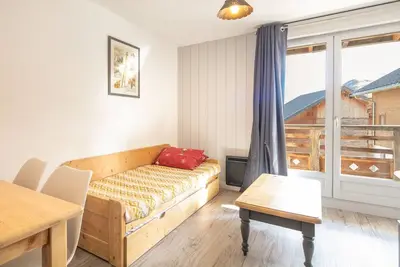 Image de Studio moderne 4 pers, balcon, près des pistes