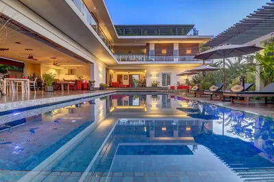 Where Luxury Meets Local Charm: Your Exclusive Villa Retreat in Siem Reap