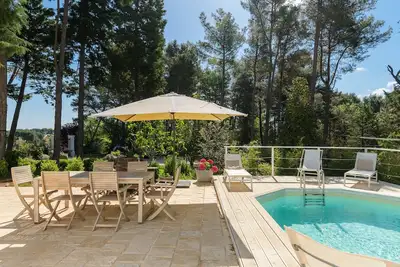 Image de Trulli Julia con piscina by Wonderful Italy