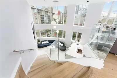 Image de The Vancouver Penthouse, 2-Level, Patios, Hot Tub