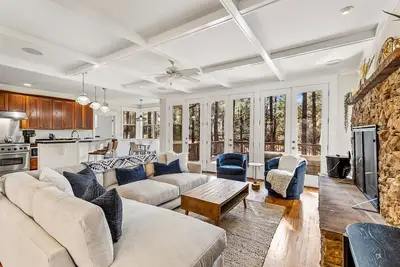 Image de Flagstaff 4 Bedroom and Extra Bed in Bonus Room-Close to Downtown, Nau, Snowbowl