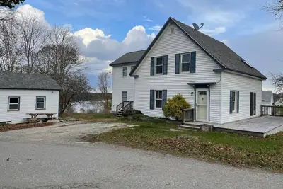 Image de Summer Street Village Home