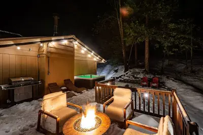 Image de Red Rock Falls Cabin•Yosemite 8mi•Game Room•HotTub