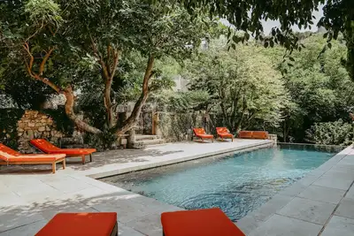 Image de 18th century village house in Oppède le Vieux with swimming pool