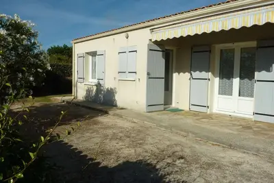 Image de Maison Calme à Saint-Pierre-d'Oléron, Proche Plage et Commerces, 4 Couchages