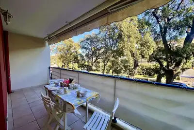Image de Appartement 2p avec Balcon Proche Centre et Plages - Parking Inclus, Cavalaire