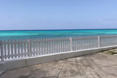 Image de Fabulous Beach Location