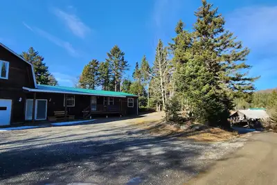 Image de Perry Stream - Happy Corner Covered Bridge - Direct Snowmobile/Atv Access