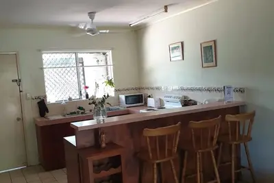 Image de Entire apartment with garden close to city.