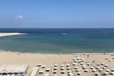 Image de Apartment with Stunning Mediterranean Seaside View