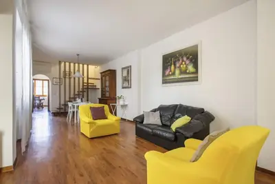 Florence Apartment-Hosted by Sweetstay