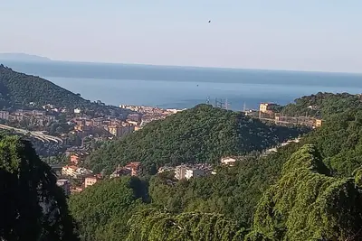 Image de Entire accommodation, separate entrance in villa with sea view 7 m. from town