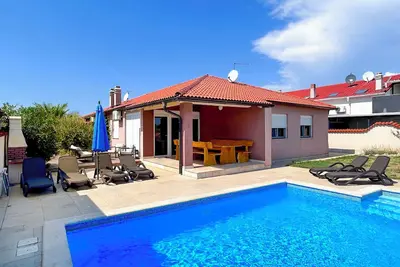 Image de House Galileo with Pool, for 6 Persons