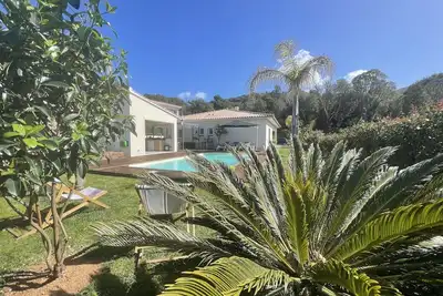 Image de Magnifique villa récente entre mer et montagne située entre Porticcio et Ajaccio