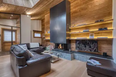 Image de Appartement de charme au cœur de Megève avec jardin privatif