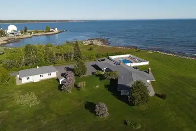 Image de Dip Into Oceanfront Luxe Home w/ Pool. Group Getaways!