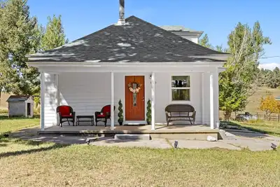 Image de Beautifully remodeled ranch house in the mountains of Rye, Co