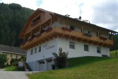 Guthof Erschbaumer in the Kronplatz ski area