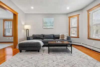 Image de Tufts Condo with Office & Ev Charger