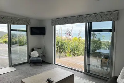 Image de Waipu Cove Beach Stay - 5 mins walk to the beach.