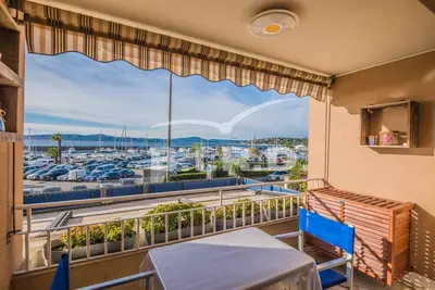 Image de Appartement front de mer à Sainte-Maxime