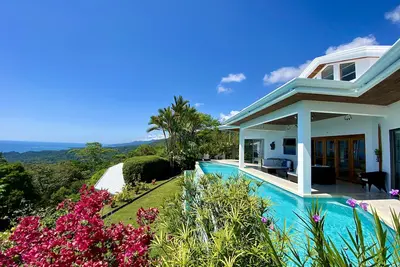 Image de Best Ocean Views in Costa Ballena! Tropical Luxury Home on Mountain Near Beaches