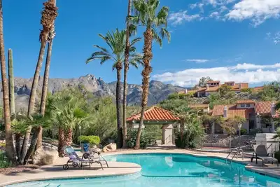 Image de The Hilltop Casa - modern, desert retreat