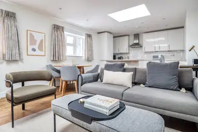 Image de Stylish Marylebone 2br nr Underground, by Blueground
