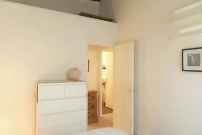 Image de 2 bedroom apartment on rue des Grands Augustins