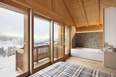 Image de Chalet 'Plaz' avec vue sur la montagne, jardin privé et Wi-Fi