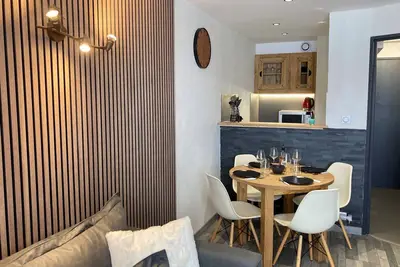 Image de Bel appartement rénové pour 4 pers, proche centre station