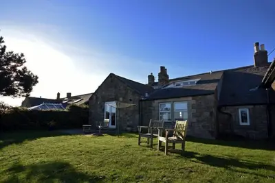 Image de Pebble Cottage, pet friendly, country holiday cottage in Boulmer