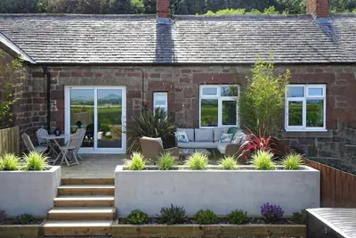 Image de Bellshill Cottage, family friendly, with open fire in Belford