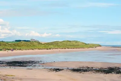 Image de Rock End, country holiday cottage, with a garden in Seahouses
