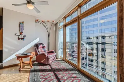 Image de Condo in the Sky - Amazing Views - Gym