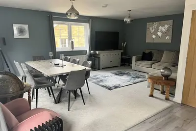 Image de Riverside View Wooler. Luxury, large, modern house with hot tub