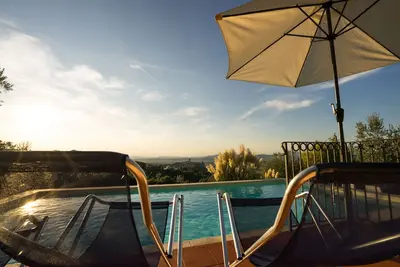 Image de Partie Indépendante de la Villa avec Piscine près d'Assise