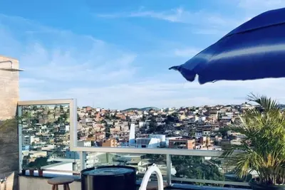 Image de Penthouse gourmet area, shower and pool