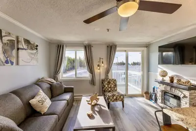 Image de Snowshoe Ski In/Out | Renovated 2br Mountain Lodge Condo + Deck & W/D