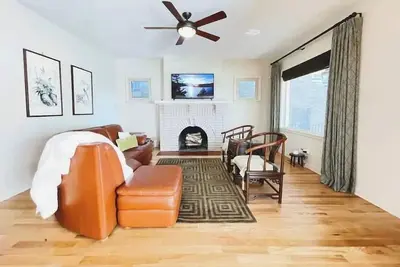 Image de Midtown Chalet@Ponce City Market 3 King Beds Atlanta View