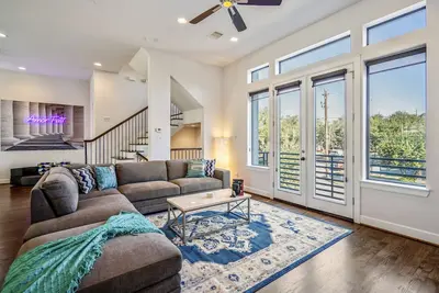 Image de Stoic Sanctuary @ East Downtown