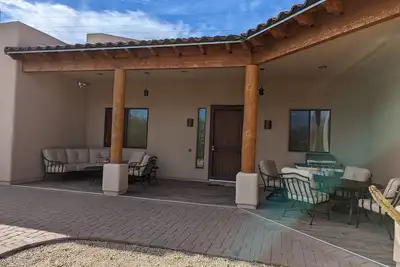Image de Private setting bordering McDowell Mountain Park, Golf & Hiking