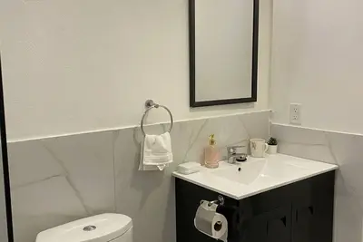 Lovely Studio in Venetian Road