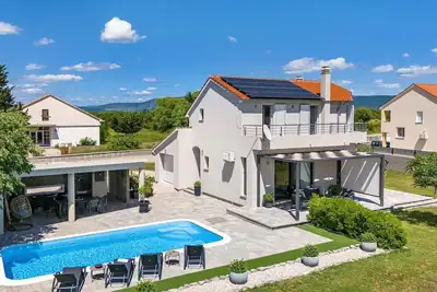 Image de Villa Tonka near Krka National Park with big pool and 4 mountines bikes at disposal